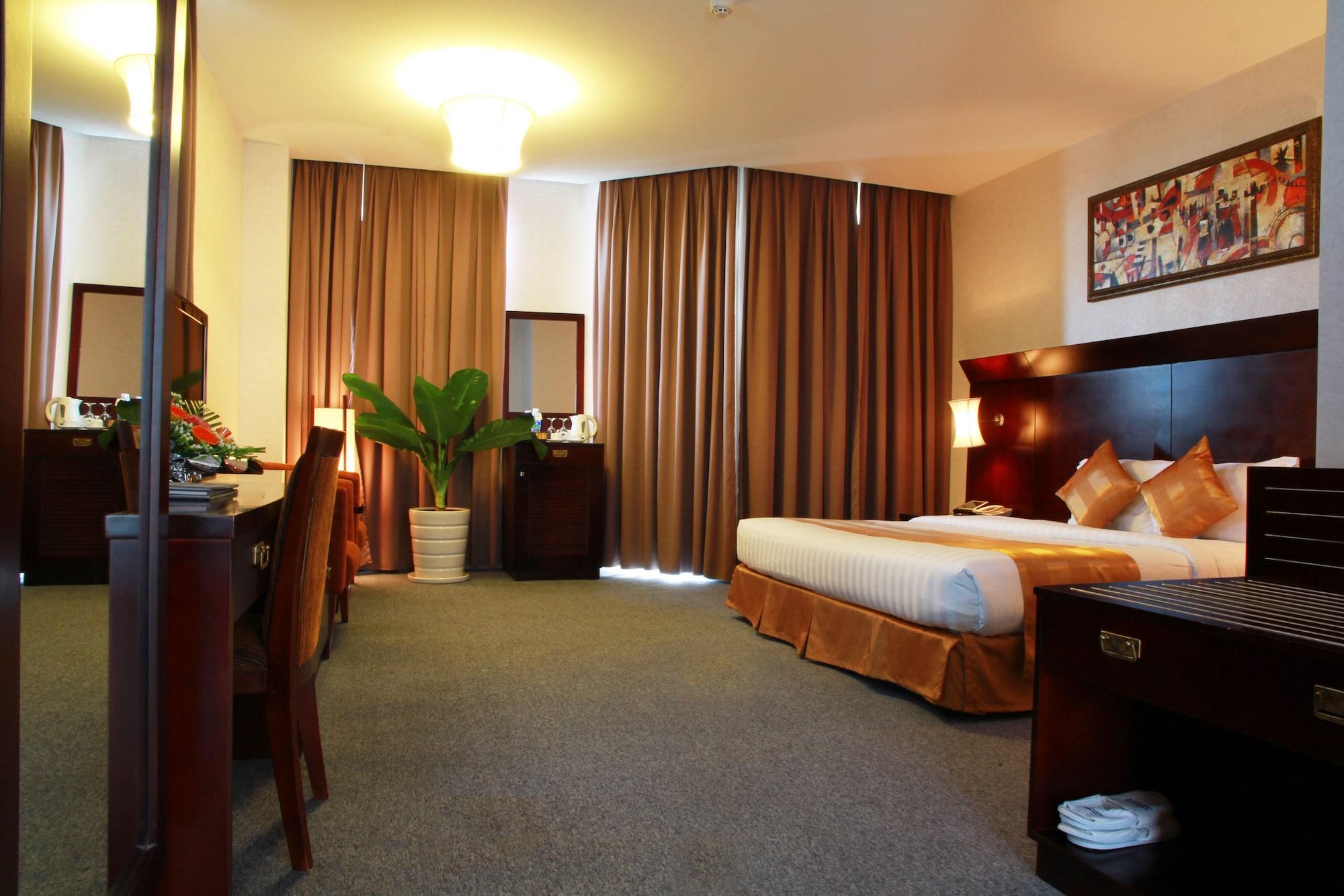 Dakruco Hotel Buon Ma Thuot Kültér fotó