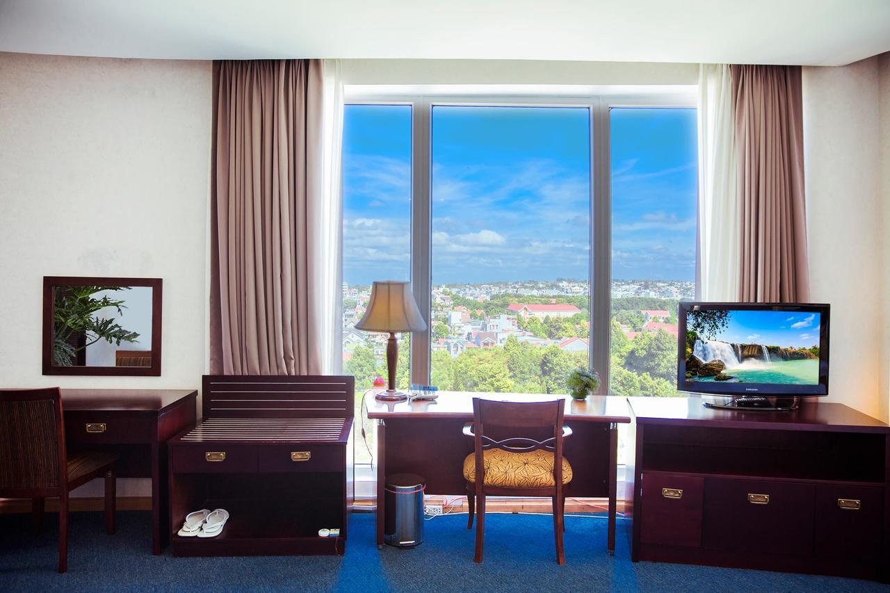 Dakruco Hotel Buon Ma Thuot Kültér fotó