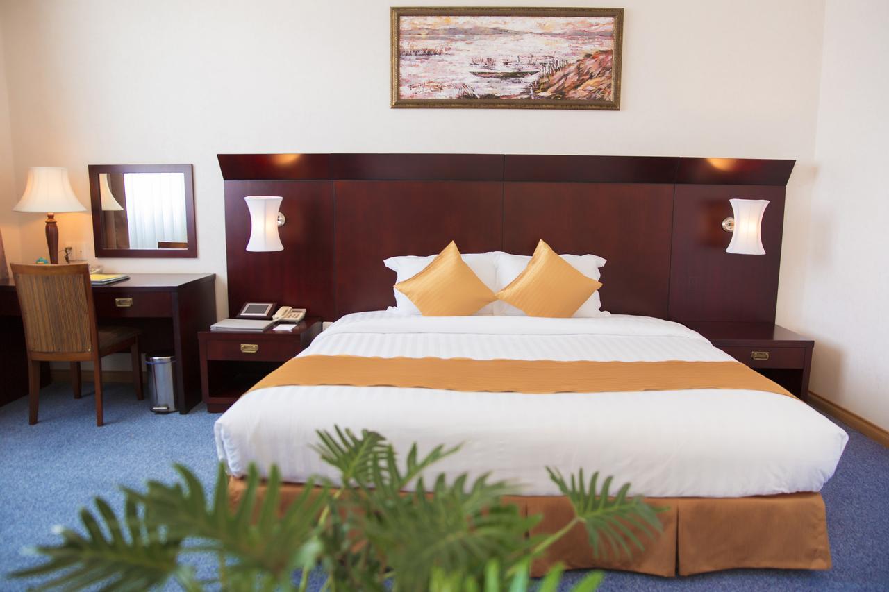 Dakruco Hotel Buon Ma Thuot Kültér fotó