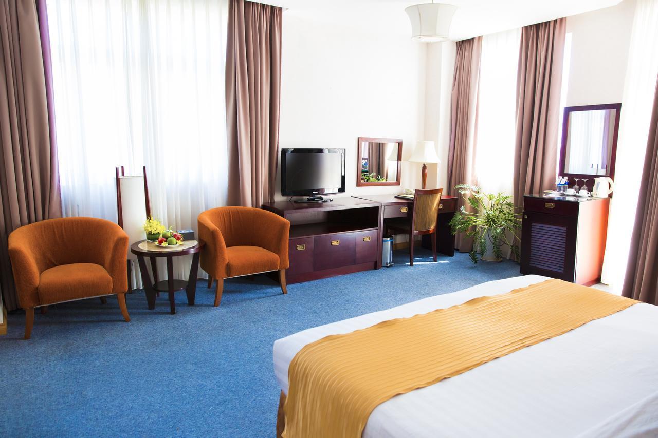 Dakruco Hotel Buon Ma Thuot Kültér fotó